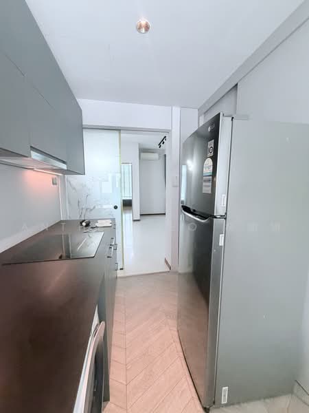 East Signature, 1A Elliot Walk, 3 Bedrooms, 1,001 sqft, Condominium For Rent, by Anthea Yeo 杨丽娇, 500217460 - Kitchen - PropertyGuru.com.sg