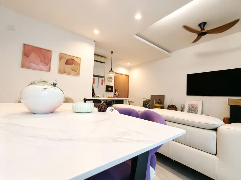 ClementiWoods Condominium, 82 West Coast Road, 2 Bedrooms, 1,055 sqft, Condominium For Rent, by Stephen Li, 500217465 - Living Room - PropertyGuru.com.sg