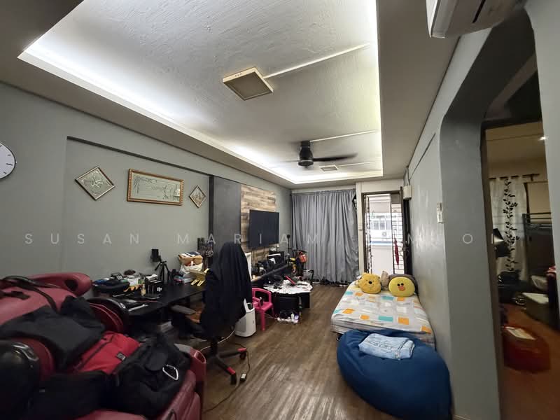 102 Jurong East Street 13, 102 Jurong East Street 13, 2 Bedrooms, 731 sqft, HDB Flat For Sale, by Susan Mariam (Amboi), 500217491 - Living Room - PropertyGuru.com.sg