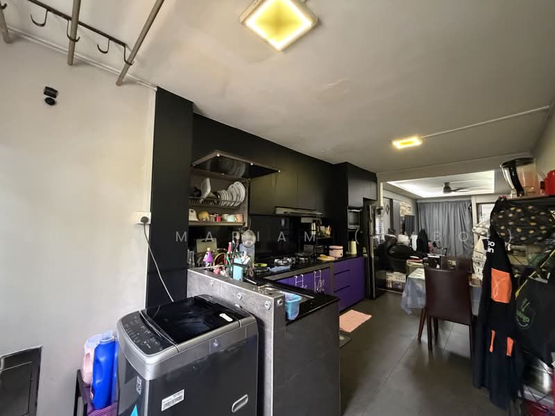 102 Jurong East Street 13, 102 Jurong East Street 13, 2 Bedrooms, 731 sqft, HDB Flat For Sale, by Susan Mariam (Amboi), 500217491 - Kitchen - PropertyGuru.com.sg