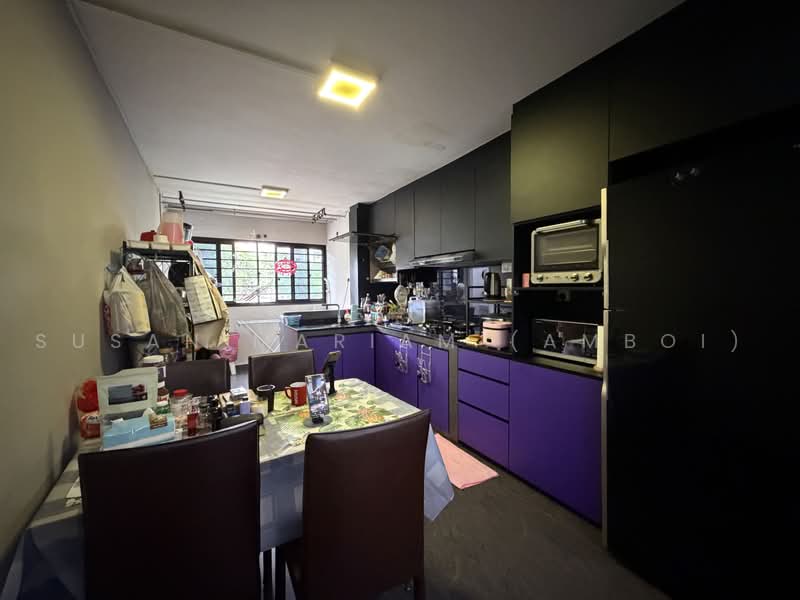 102 Jurong East Street 13, 102 Jurong East Street 13, 2 Bedrooms, 731 sqft, HDB Flat For Sale, by Susan Mariam (Amboi), 500217491 - Kitchen - PropertyGuru.com.sg
