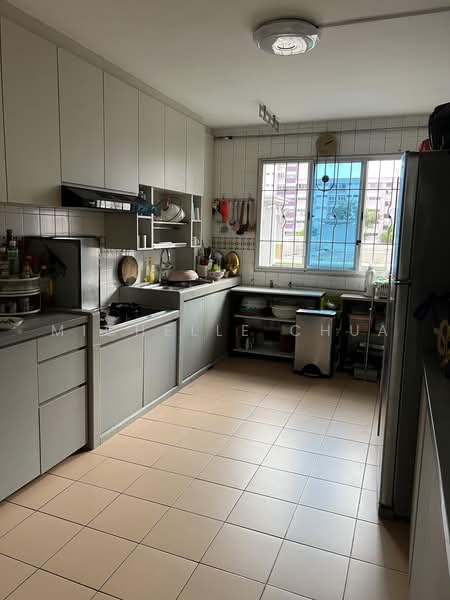 565 Hougang Street 51, 565 Hougang Street 51, 3 Bedrooms, 1,312 sqft, HDB Flat For Sale, by Michelle Chua, 500217493 - Kitchen - PropertyGuru.com.sg