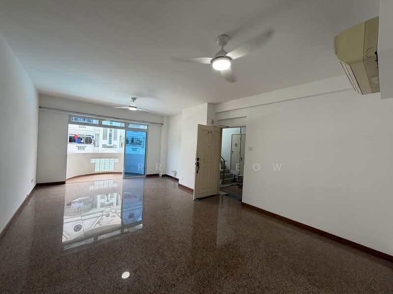 Shelford Regency, 65 Shelford Road, Newton / Novena, 3 Bedrooms, 1,302 sqft, Condominium For Rent, by Carrie Leow, 500217509 - Living Room - PropertyGuru.com.sg