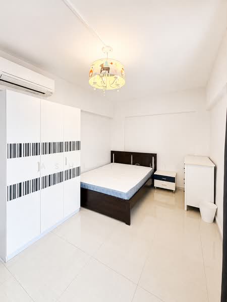 206 Jurong East Street 21, 206 Jurong East Street 21, 2 Bedrooms, 67 sqft, HDB Flat For Rent, by Ashley Chia, 500217512 - Bedroom - PropertyGuru.com.sg