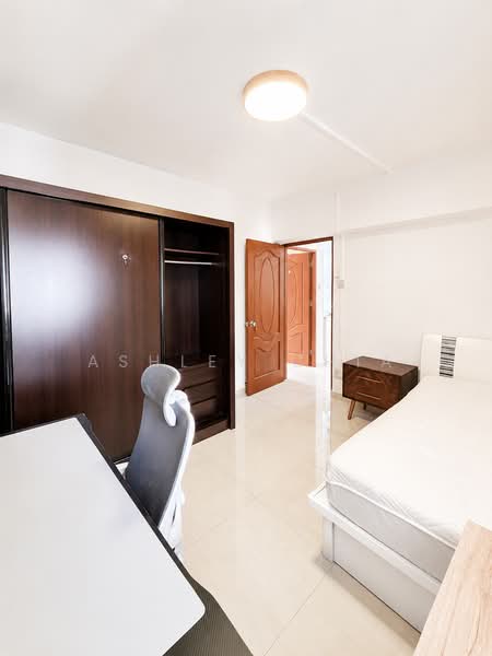 206 Jurong East Street 21, 206 Jurong East Street 21, 2 Bedrooms, 67 sqft, HDB Flat For Rent, by Ashley Chia, 500217512 - Bedroom - PropertyGuru.com.sg