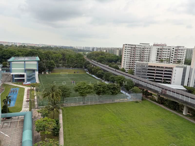 568 Pasir Ris Street 51, 568 Pasir Ris Street 51, Room Rental, 100 sqft, HDB Flat For Rent, by Soh Jeremy, 500217519 - Exterior - PropertyGuru.com.sg