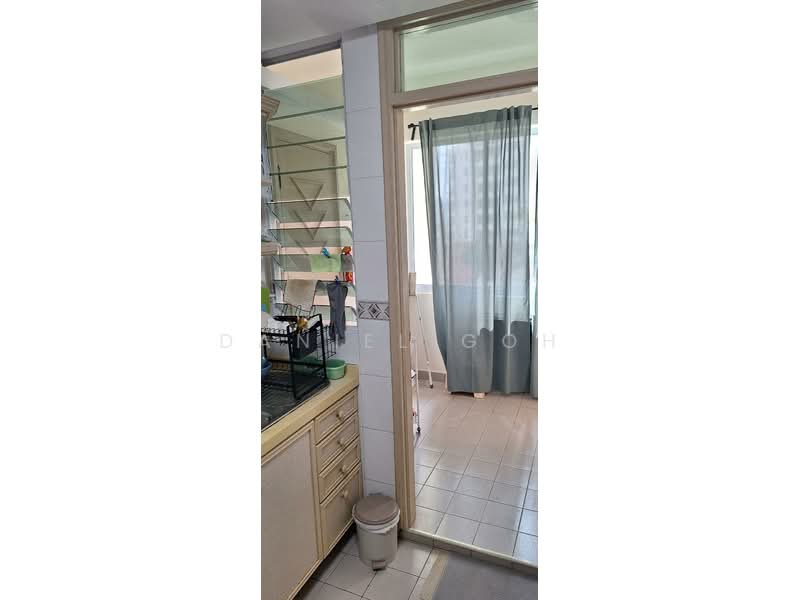 Tanjong Ria Condominium, 121 Tanjong Rhu Road, 1 Bedroom, 200 sqft, Condominium For Rent, by Daniel Goh, 500217529 - Kitchen - PropertyGuru.com.sg