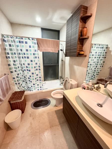 Residences at 338A, 338A River Valley Road, Orchard / River Valley, 3 Bedrooms, 1,163 sqft, Apartment For Sale, by Wilson Tong 董家鸿, 500217531 - Bathroom - PropertyGuru.com.sg
