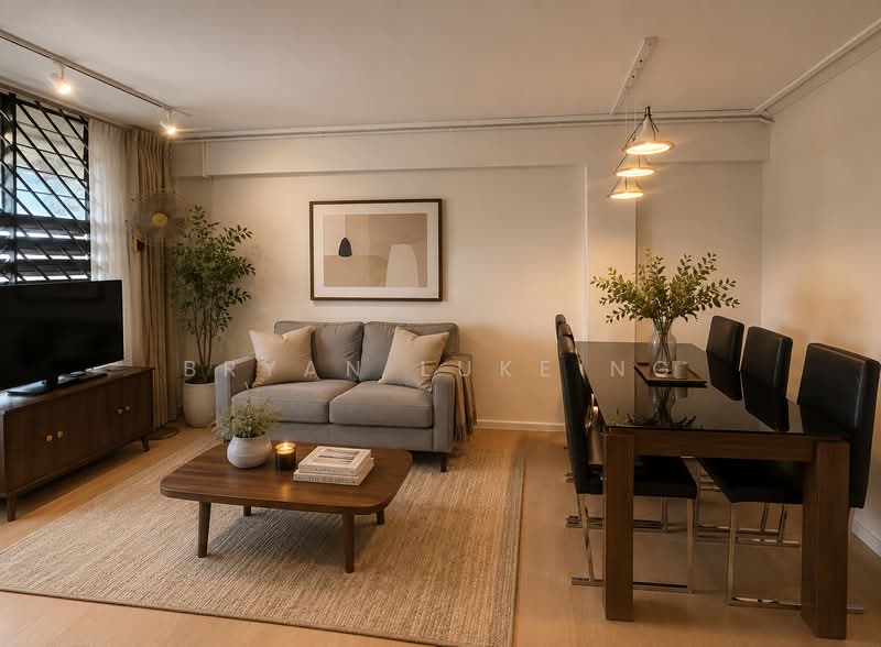 102 Commonwealth Crescent, 102 Commonwealth Crescent, 2 Bedrooms, 592 sqft, HDB Flat For Sale, by Bryan Luke Ng, 500217533 - Living Room - PropertyGuru.com.sg