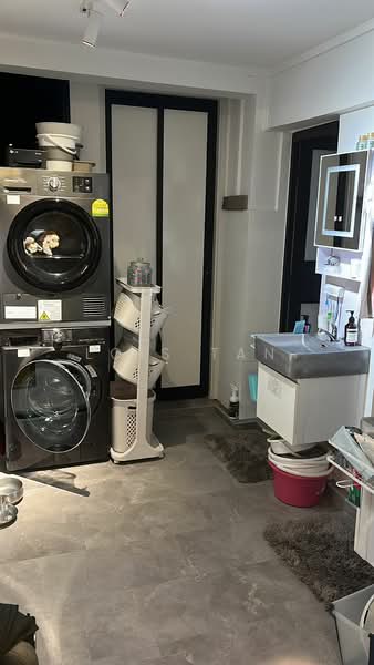 4 Lorong 7 Toa Payoh, 4 Lorong 7 Toa Payoh, Room Rental, 150 sqft, HDB Flat For Rent, by Lois Tan, 500217542 - PropertyGuru.com.sg