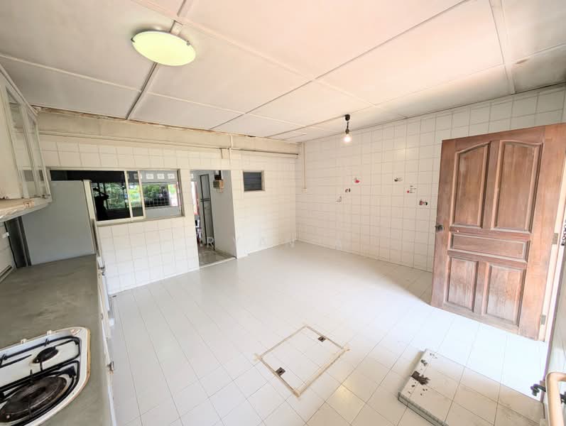 63 Jalan Ma'mor, 63 Jalan Ma'mor, 2 Bedrooms, 1,270 sqft, HDB Flat For Sale, by Ryan A, 500217546 - PropertyGuru.com.sg
