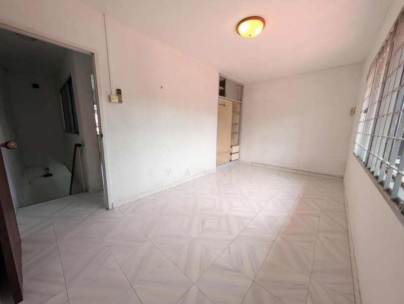 63 Jalan Ma'mor, 63 Jalan Ma'mor, 2 Bedrooms, 1,270 sqft, HDB Flat For Sale, by Ryan A, 500217546 - Interior - PropertyGuru.com.sg