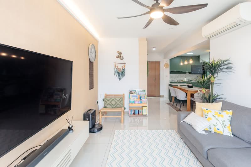 623B Tampines Avenue 12, 623B Tampines Avenue 12, 3 Bedrooms, 1,001 sqft, HDB Flat For Sale, by Matthias So, 500217551 - Living Room - PropertyGuru.com.sg