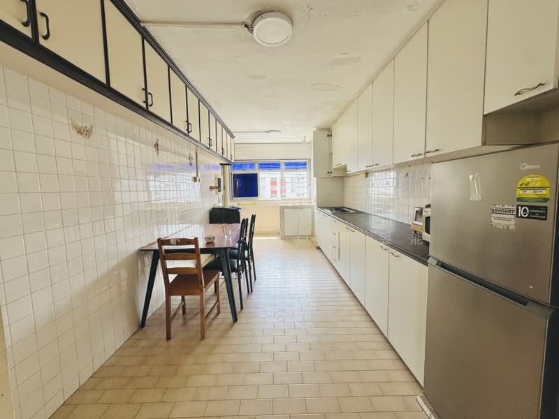 320 Clementi Avenue 4, 320 Clementi Avenue 4, 2 Bedrooms, 721 sqft, HDB Flat For Rent, by Zane Soo 苏昱能, 500217565 - Kitchen - PropertyGuru.com.sg