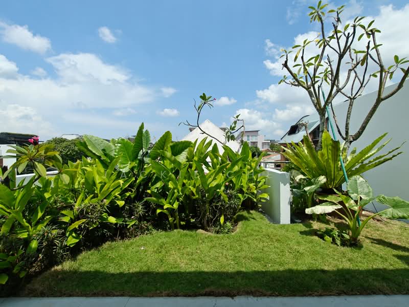 Jalan Joran, Jalan Joran/ Seletar Hills Drive/ Seletar Hills Estate, 5 Bedrooms, 2,329 sqft, Corner Terrace For Sale, by Jackie Chew, 500217579 - Garden - PropertyGuru.com.sg
