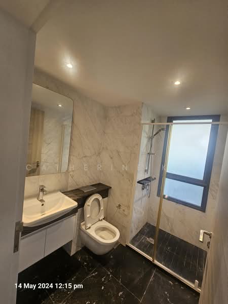 Sophia Hills, 27 Mount Sophia, 2 Bedrooms, 700 sqft, Condominium For Sale, by Catherine Koh, 500217584 - Bathroom - PropertyGuru.com.sg