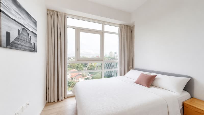 Principal Garden, 99 Prince Charles Crescent, 2 Bedrooms, 861 sqft, Condominium For Sale, by Alex Ang, 500217585 - Master Bedroom - PropertyGuru.com.sg