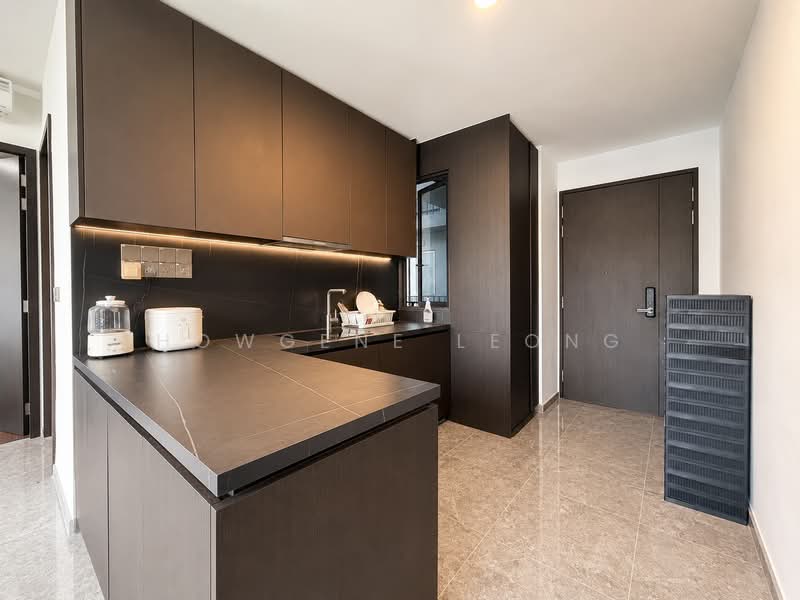 Hyll on Holland, 91 Holland Road, 2 Bedrooms, 700 sqft, Condominium For Sale, by Howgene Leong, 500217586 - Kitchen - PropertyGuru.com.sg