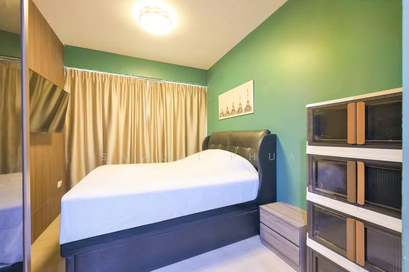 Watercolours, 25 Pasir Ris Link, 3 Bedrooms, 1,238 sqft, Executive Condominium For Sale, by Samuel Phua, 500217602 - Bedroom - PropertyGuru.com.sg