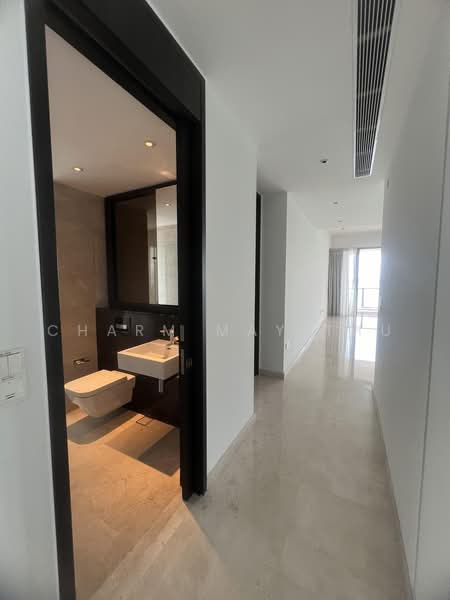 Cape Royale, 21 Cove Way, Harbourfront / Telok Blangah, 3 Bedrooms, 1,722 sqft, Condominium For Sale, by Charm May Thu, 500217603 - Bathroom - PropertyGuru.com.sg