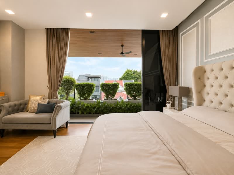 Renovated Semi-D + Lift and Basement! Serangoon Gardens, Kingswear Avenue, Hougang / Punggol / Sengkang, 5 Bedrooms, 5,500 sqft, Semi-Detached House For Sale, by Poh Chu Ying, 500217606 - Bedroom - PropertyGuru.com.sg