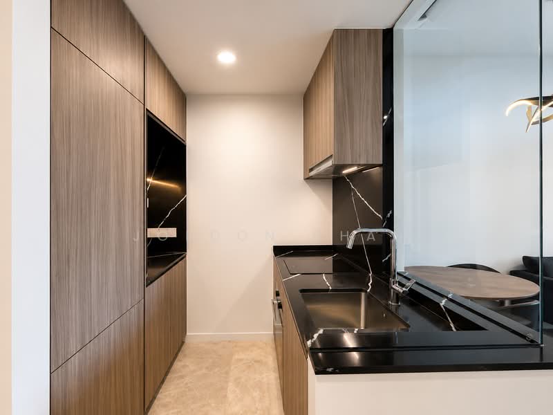 Irwell Hill Residences, 2 Irwell Hill, 2 Bedrooms, 657 sqft, Condominium For Sale, by Jordon Chan, 500217627 - Kitchen - PropertyGuru.com.sg