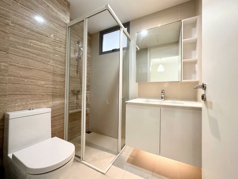 Bedok Residences, 14 Bedok North Drive, 2 Bedrooms, 657 sqft, Condominium For Rent, by Aina Lie 李艾娜, 500217633 - Bathroom - PropertyGuru.com.sg