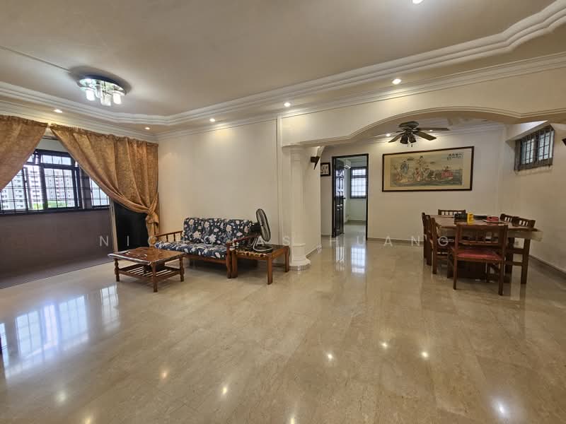 547 Choa Chu Kang Street 52, 547 Choa Chu Kang Street 52, 4 Bedrooms, 1,302 sqft, HDB Flat For Sale, by Nicholas Huang, 500217636 - Living Room - PropertyGuru.com.sg