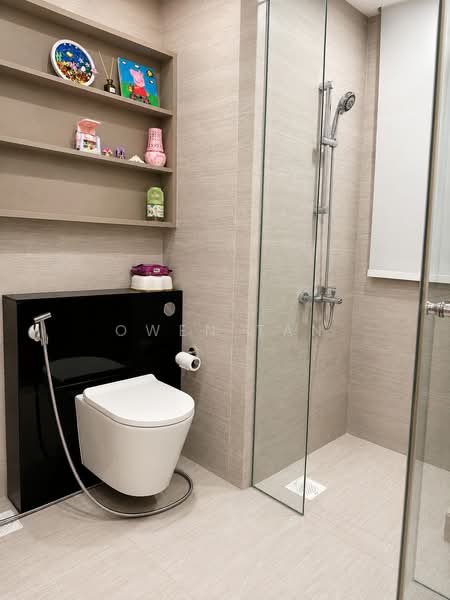 Parc Life, 25 Sembawang Crescent, 3 Bedrooms, 936 sqft, Executive Condominium For Sale, by Owen Tan, 500217638 - Bathroom - PropertyGuru.com.sg