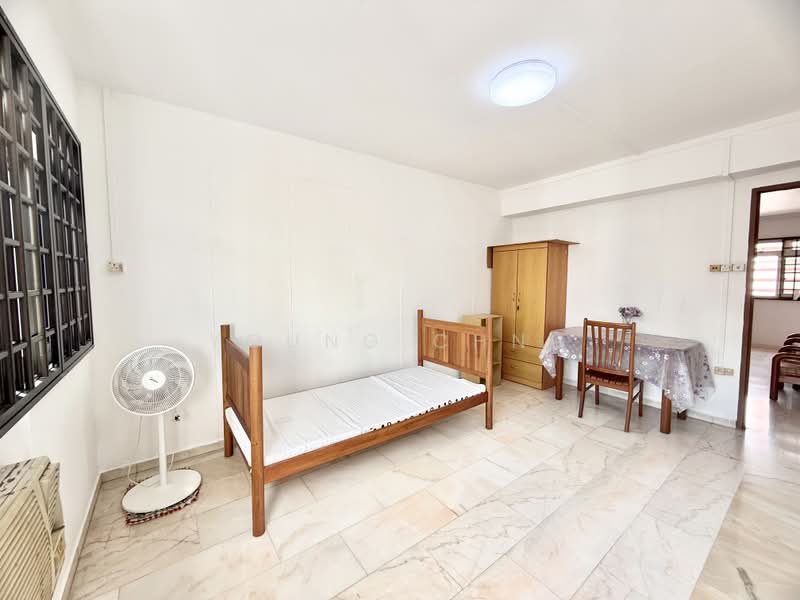 501 Serangoon North Avenue 4, 501 Serangoon North Avenue 4, Room Rental, 200 sqft, HDB Flat For Rent, by Young Chng, 500217648 - Bedroom - PropertyGuru.com.sg