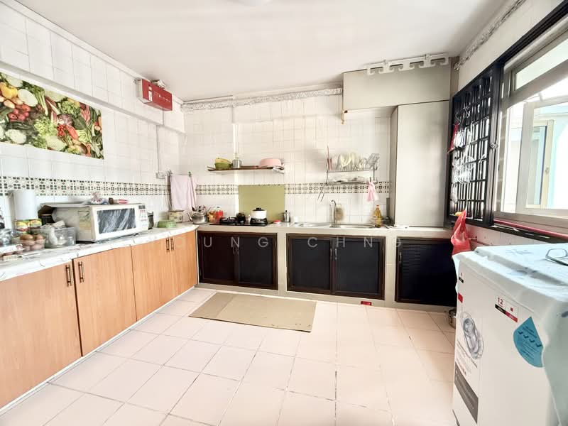 501 Serangoon North Avenue 4, 501 Serangoon North Avenue 4, Room Rental, 200 sqft, HDB Flat For Rent, by Young Chng, 500217648 - Kitchen - PropertyGuru.com.sg