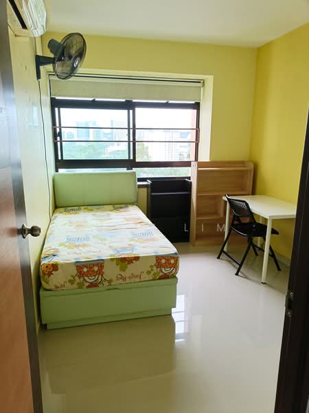 28B Dover Crescent, 28B Dover Crescent, Room Rental, 130 sqft, HDB Flat For Rent, by Chris Lim, 500217649 - Bedroom - PropertyGuru.com.sg
