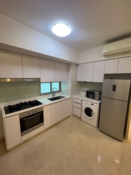 Eight Riversuites, 2 Whampoa East, 3 Bedrooms, 936 sqft, Condominium For Sale, by Tanya Yang, 500217659 - Kitchen - PropertyGuru.com.sg