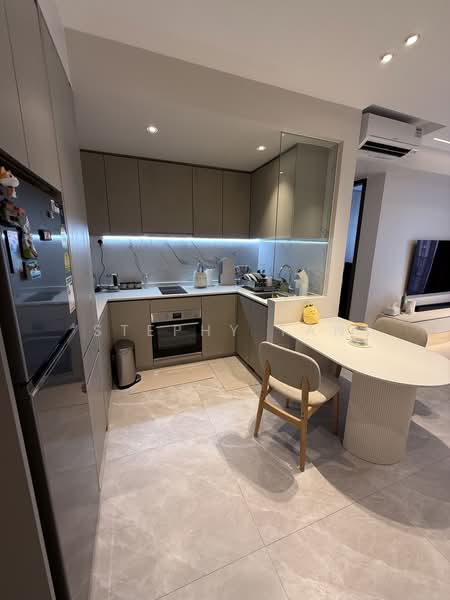 Clavon, 6 Clementi Avenue 1, 2 Bedrooms, 764 sqft, Condominium For Sale, by Stephy Tan, 500217685 - Kitchen - PropertyGuru.com.sg