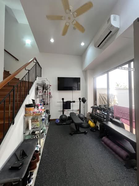 D'Manor, Tanah Merah Kechil Avenue, 5 Bedrooms, 2,723 sqft, Cluster House For Sale, by Winnie Tan, 500217698 - Gym - PropertyGuru.com.sg