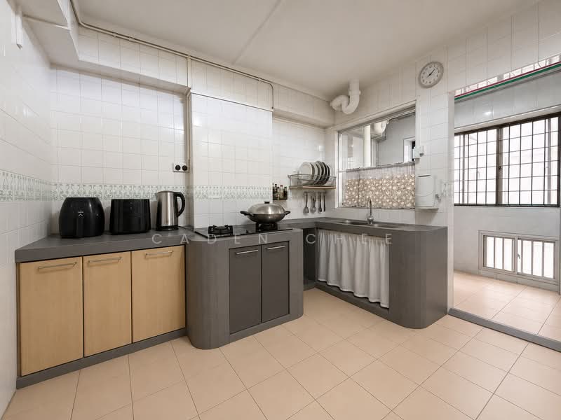 555 Choa Chu Kang North 6, 555 Choa Chu Kang North 6, 4 Bedrooms, 1,572 sqft, HDB Flat For Sale, by Caden Chee, 500217701 - Kitchen - PropertyGuru.com.sg