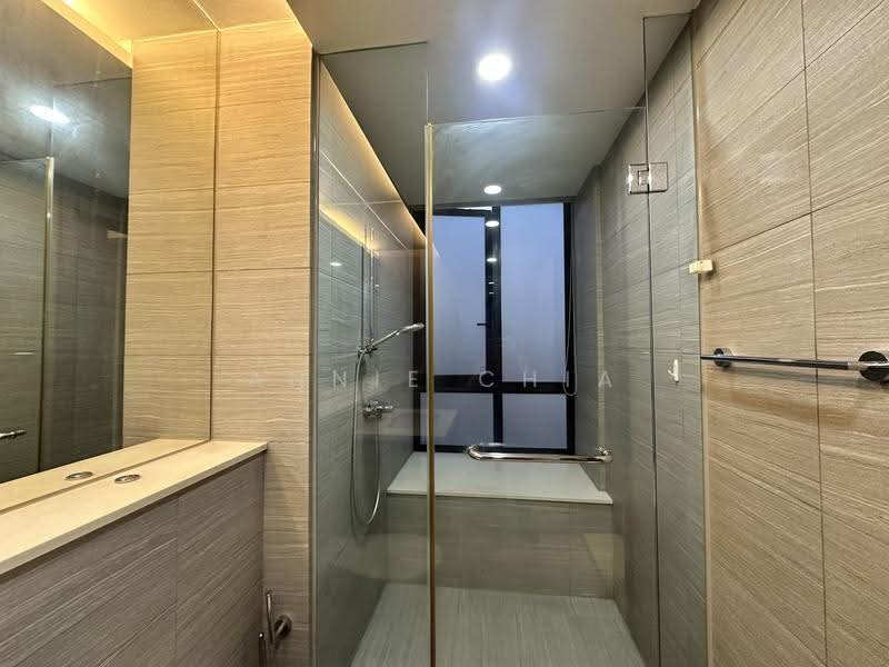 D'Nest, 131 Pasir Ris Grove, Pasir Ris / Tampines, 2 Bedrooms, 753 sqft, Condominium For Sale, by Annie Chia, 500217706 - Morden and spacious toilet - PropertyGuru.com.sg