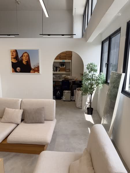 Four Star Building, 44 Kallang Place, 1,105 sqft, Light Industrial (B1) For Rent, by Ang Yap Chow 洪业超, 500217709 - Living Room - CommercialGuru.com.sg