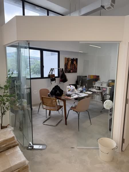 Four Star Building, 44 Kallang Place, 1,105 sqft, Light Industrial (B1) For Rent, by Ang Yap Chow 洪业超, 500217709 - CommercialGuru.com.sg