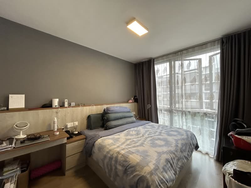 The Visionaire, 194 Canberra Drive, 3 Bedrooms, 1,119 sqft, Executive Condominium For Sale, by George Poo, 500217711 - Bedroom - PropertyGuru.com.sg