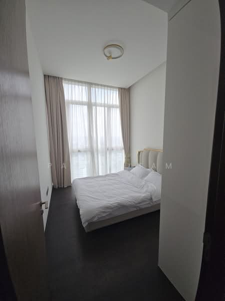 Kallang Riverside, 51 Kampong Bugis, 4 Bedrooms, 3,154 sqft, Condominium For Sale, by Patrik Tam, 500217731 - Bedroom - PropertyGuru.com.sg
