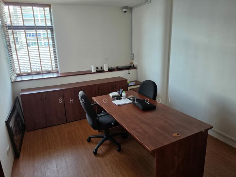 Vertex, 33 Ubi Avenue 3, 1,830 sqft, Light Industrial (B1) For Sale, by Sharon Looi, 500217734 - Study - CommercialGuru.com.sg