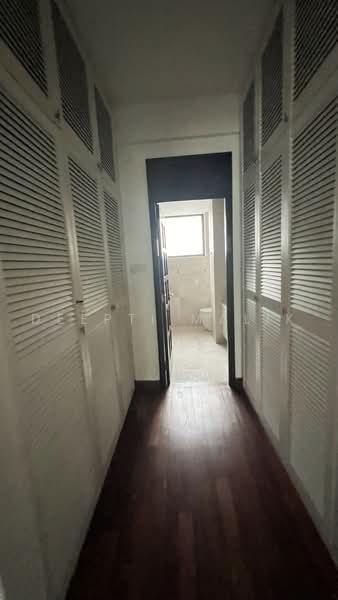 Pebble Bay, 130 Tanjong Rhu Road, 4 Bedrooms, 3,057 sqft, Condominium For Sale, by Deepti Malik, 500217739 - Corridor - PropertyGuru.com.sg