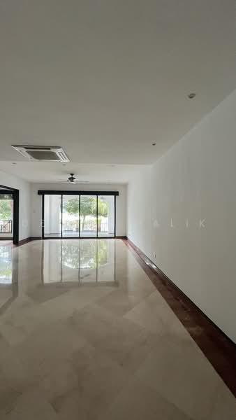 Pebble Bay, 130 Tanjong Rhu Road, 4 Bedrooms, 3,057 sqft, Condominium For Sale, by Deepti Malik, 500217739 - Living Room - PropertyGuru.com.sg