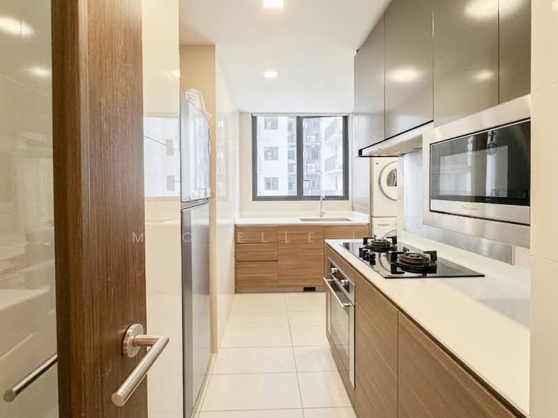 Foresque Residences, 101 Petir Road, 3 Bedrooms, 1,130 sqft, Condominium For Sale, by Michelle Lim, 500217743 - Kitchen - PropertyGuru.com.sg