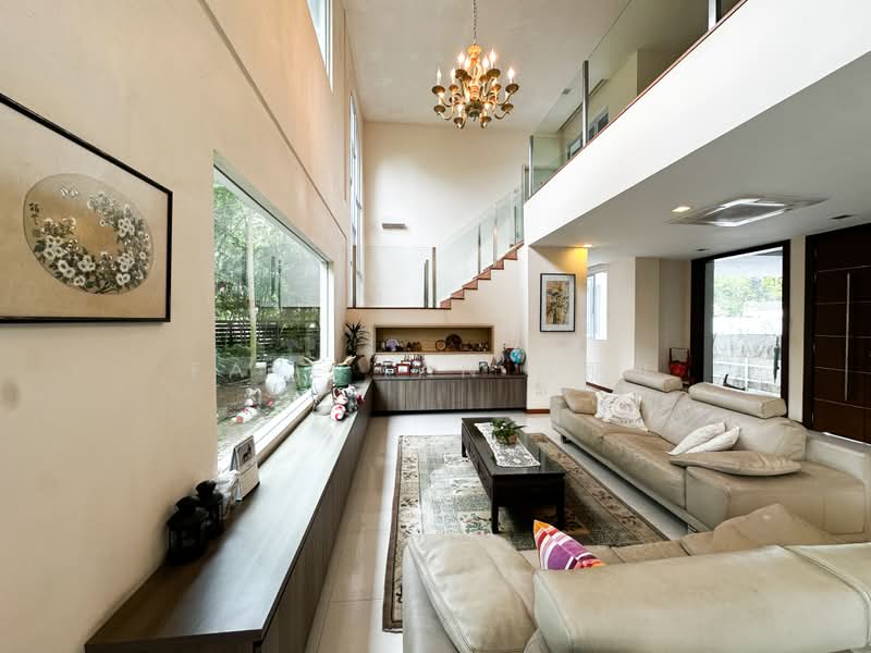 Rare Bungalow Thomson Hill Estate Elevated Land Unblock View, , 6 Bedrooms, 6,400 sqft, Bungalow House For Sale, by Faye Tan 陈丽儿, 500217759 - Living Room - PropertyGuru.com.sg
