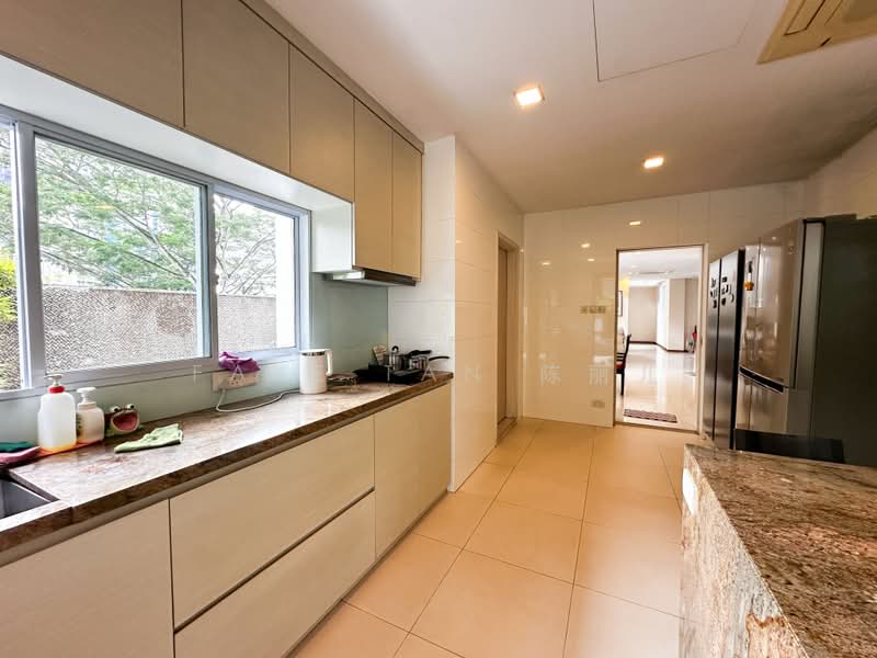 Rare Bungalow Thomson Hill Estate Elevated Land Unblock View, , 6 Bedrooms, 6,400 sqft, Bungalow House For Sale, by Faye Tan 陈丽儿, 500217759 - Kitchen - PropertyGuru.com.sg
