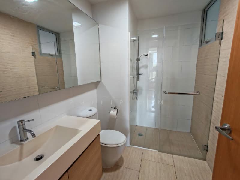 Clover By The Park, 2 Bishan Street 25, 3 Bedrooms, 1,249 sqft, Condominium For Rent, by Philip Lim, 500217760 - Bathroom - PropertyGuru.com.sg
