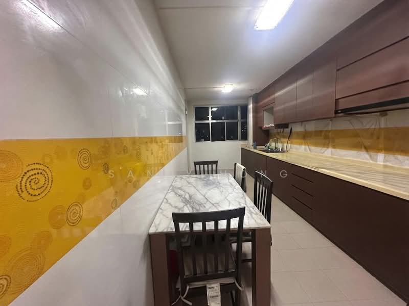 288 Yishun Avenue 6, 288 Yishun Avenue 6, 3 Bedrooms, 904 sqft, HDB Flat For Sale, by Sandy Hong, 500217763 - Kitchen - PropertyGuru.com.sg