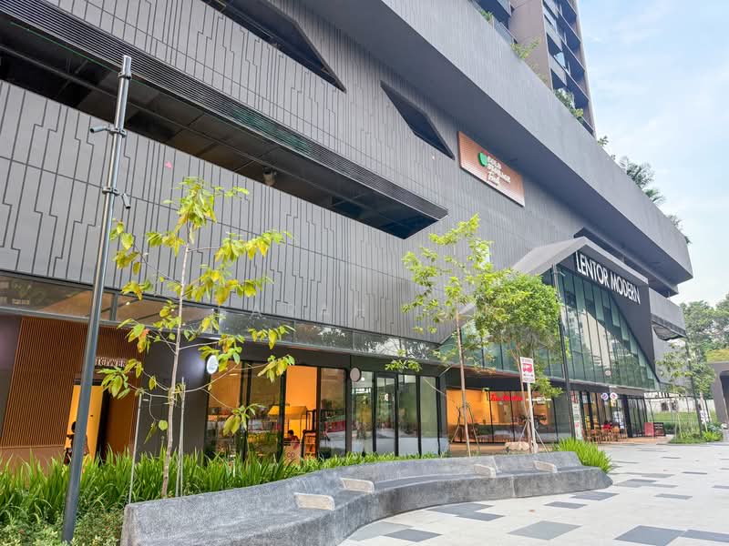 Lentor Modern, Lentor Central, 1 Bedroom, 527 sqft, Condominium For Sale, by Sarah Lim, 500217781 - Private Block Entrance at Mall & MRT - PropertyGuru.com.sg
